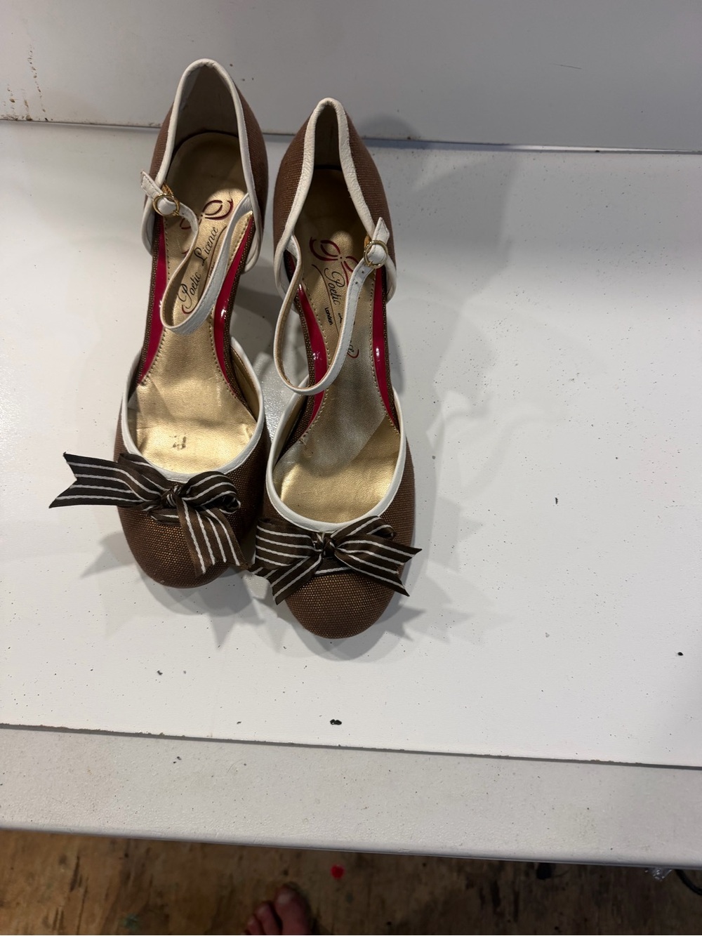 Poetic License Brown and Cream T-Strap Bow Heels size 9.5